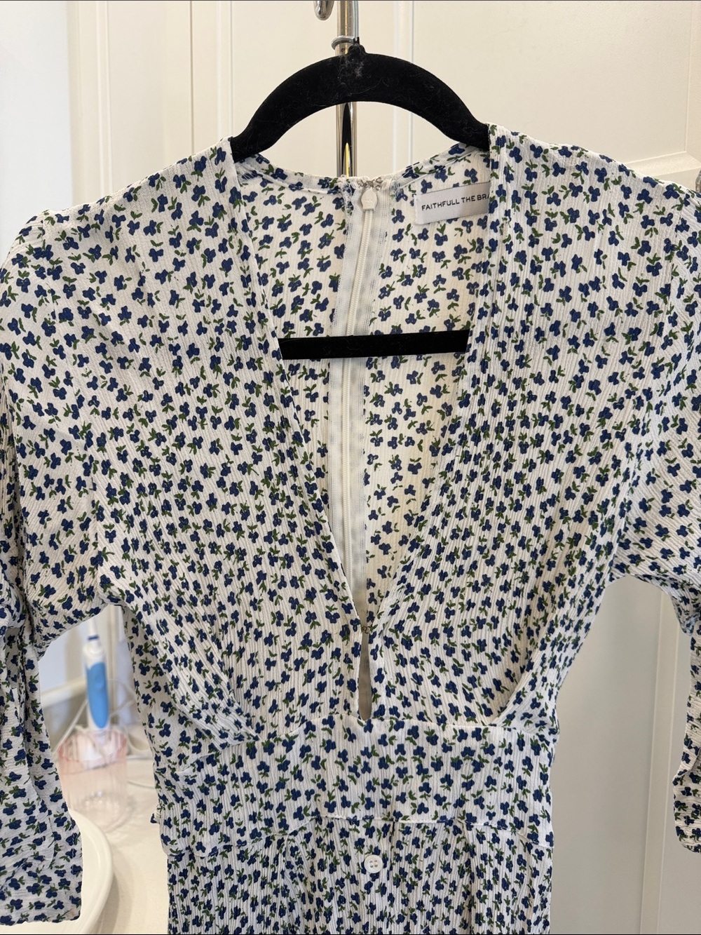 Dress Subcategory Identification